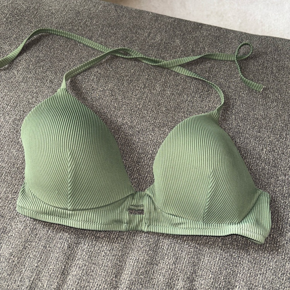 Bikini top